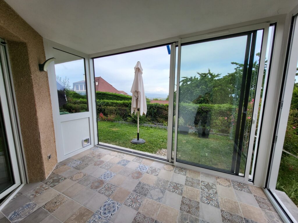 Fermeture aluminium à Thoiry (01710)